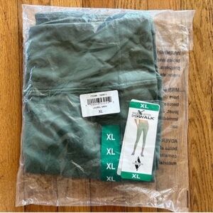 NWT Skechers Ladies 7/8 GoWalk Tight GREEN - size XL - Active Gym Casual